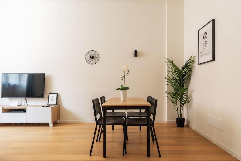 Kaizen House - Bilocale De Angeli Apartment มิลาน ภายนอก รูปภาพ